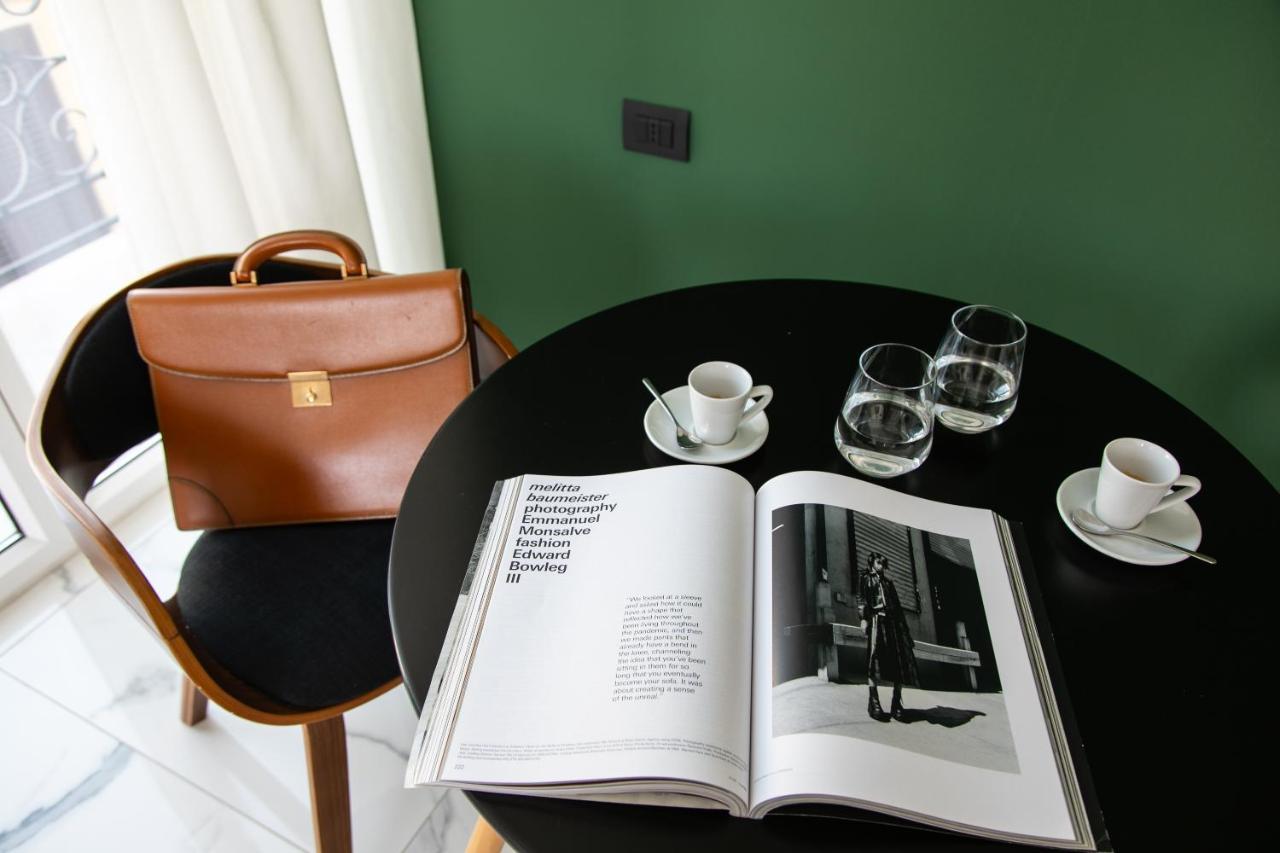 Palazzo Sovrana Serviced Luxury Apartments Палермо Екстериор снимка
