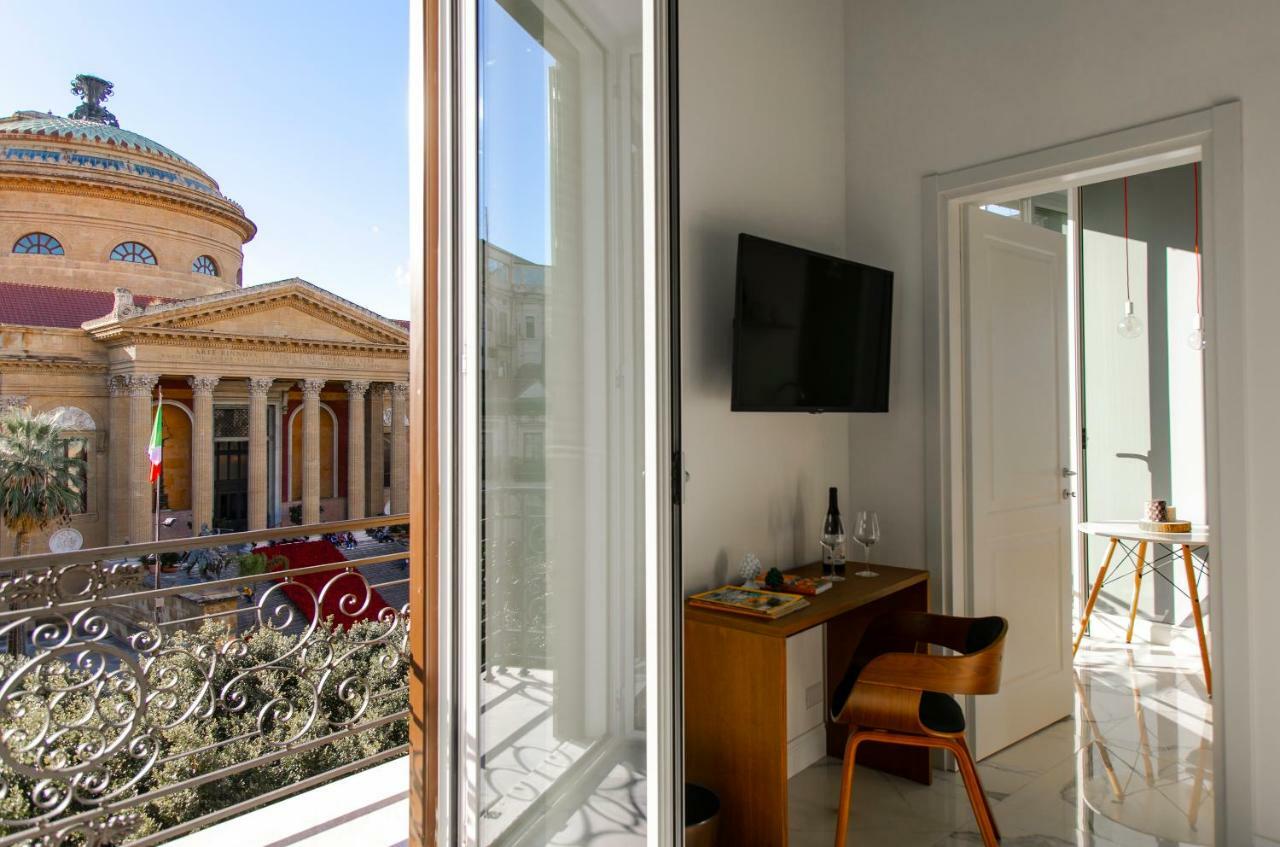 Palazzo Sovrana Serviced Luxury Apartments Палермо Екстериор снимка